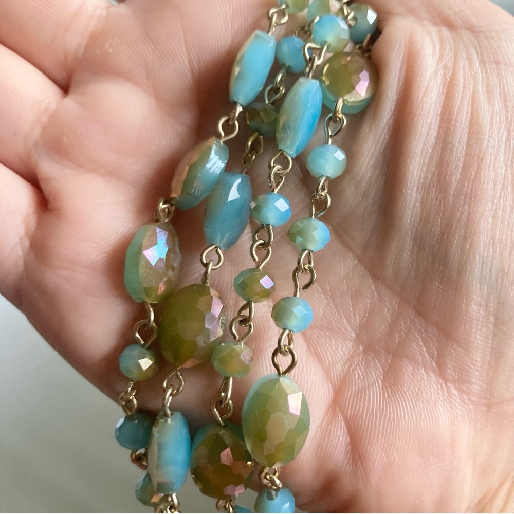 2 Gold tone-Accent Aqua Beaded Long preloved Necklace - Picture 6 of 8